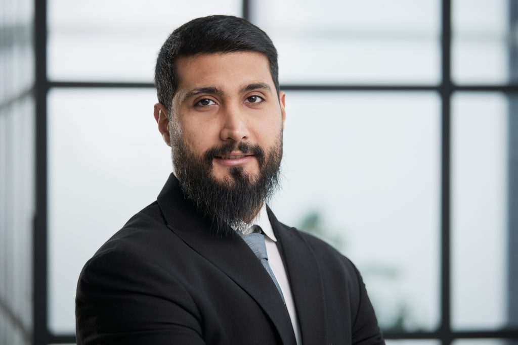 Why Studio Photography is the Best Choice for Professional Headshots